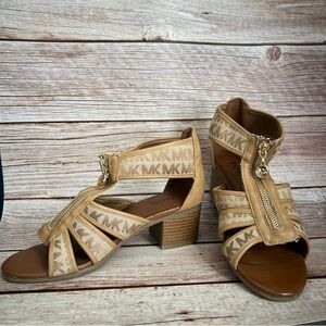 Michael Kors Beige and Tan Block Heel Sandals size 4 *flaw*